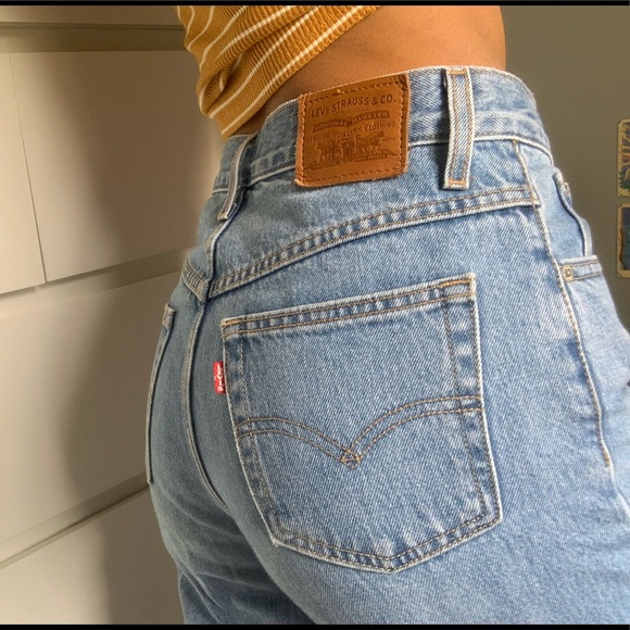 Levi’s mom jeans - Picture 4 of 4
